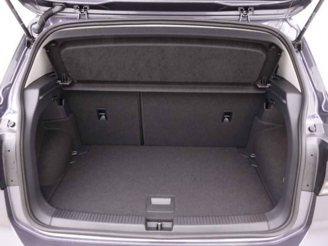 VOLKSWAGEN_VOLKSWAGEN_T_CROSS_2549701_5.jpg