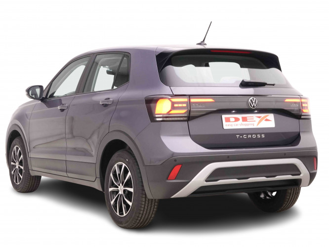 VOLKSWAGEN_VOLKSWAGEN_T_CROSS_2551147_3.jpg
