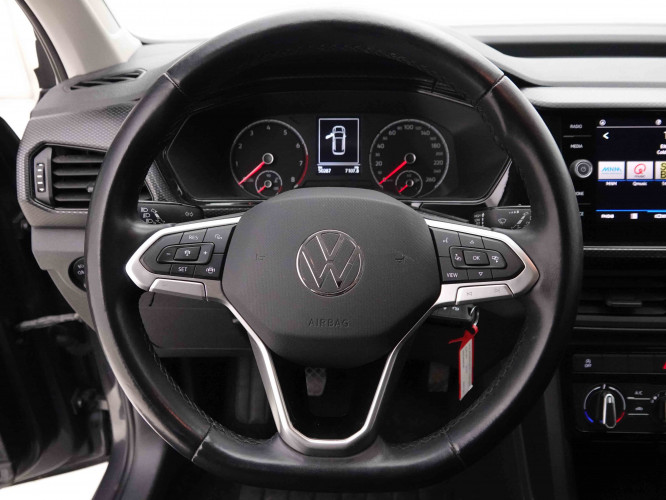 VOLKSWAGEN_VOLKSWAGEN_T_CROSS_2651981_8.jpg