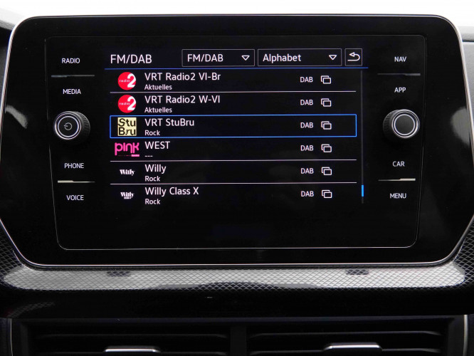 VOLKSWAGEN_VOLKSWAGEN_T_CROSS_2653242_9.jpg