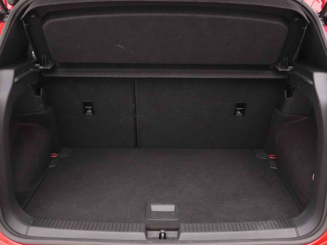 VOLKSWAGEN_VOLKSWAGEN_T_CROSS_2653243_5.jpg