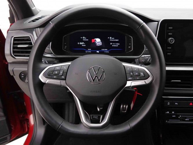 VOLKSWAGEN_VOLKSWAGEN_T_CROSS_2653243_8.jpg