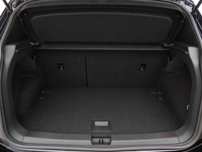 VOLKSWAGEN_VOLKSWAGEN_T_CROSS_2653244_5.jpg