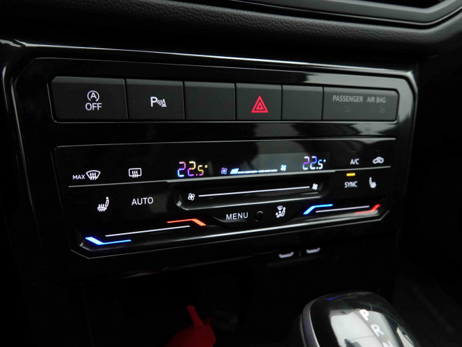 VOLKSWAGEN_VOLKSWAGEN_T_CROSS_2653621_12.jpg VOLKSWAGEN_VOLKSWAGEN_T_CROSS_2653621_12.jpg