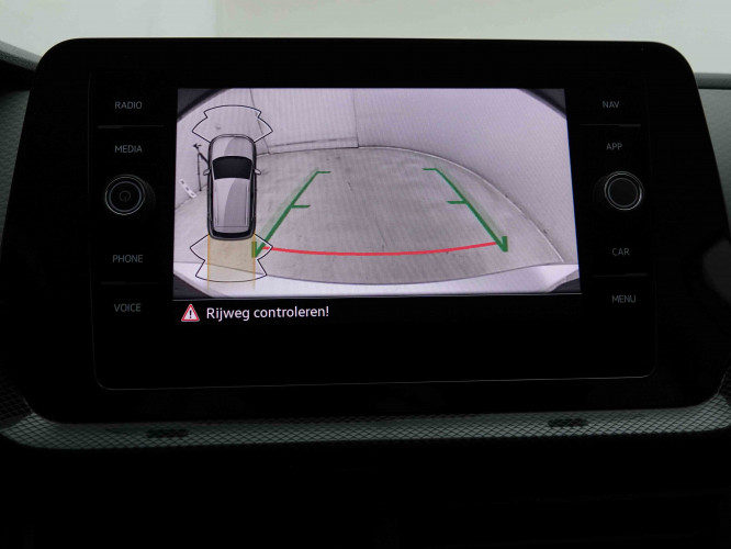 VOLKSWAGEN_VOLKSWAGEN_T_CROSS_2653622_11.jpg