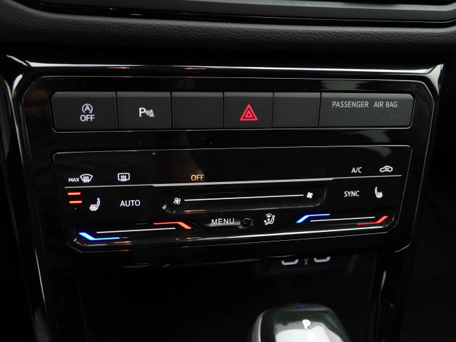 VOLKSWAGEN_VOLKSWAGEN_T_CROSS_2653625_12.jpg