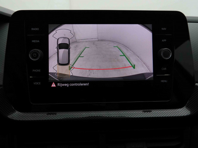 VOLKSWAGEN_VOLKSWAGEN_T_CROSS_2653627_10.jpg