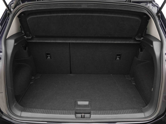 VOLKSWAGEN_VOLKSWAGEN_T_CROSS_2653627_5.jpg