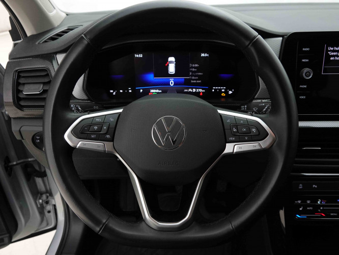 VOLKSWAGEN_VOLKSWAGEN_T_CROSS_2653629_8.jpg VOLKSWAGEN_VOLKSWAGEN_T_CROSS_2653629_8.jpg