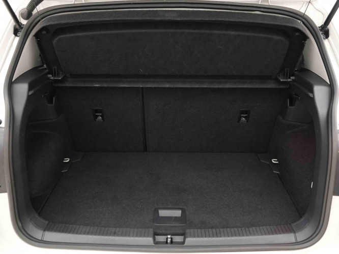 VOLKSWAGEN_VOLKSWAGEN_T_CROSS_2653631_5.jpg