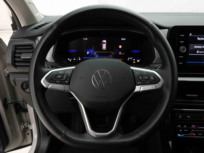 VOLKSWAGEN_VOLKSWAGEN_T_CROSS_2653631_8.jpg