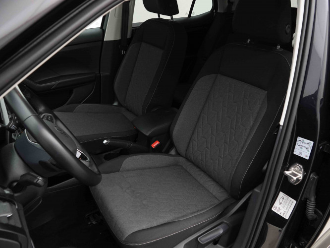 VOLKSWAGEN_VOLKSWAGEN_T_CROSS_2653635_6.jpg VOLKSWAGEN_VOLKSWAGEN_T_CROSS_2653635_6.jpg