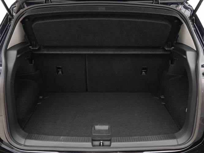 VOLKSWAGEN_VOLKSWAGEN_T_CROSS_2653636_5.jpg VOLKSWAGEN_VOLKSWAGEN_T_CROSS_2653636_5.jpg