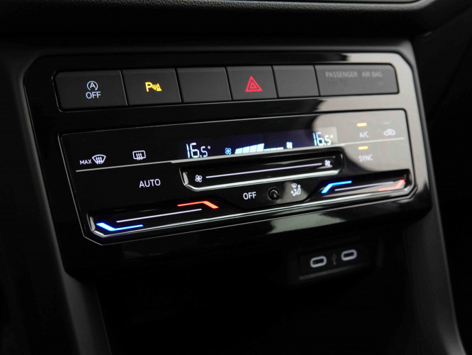 VOLKSWAGEN_VOLKSWAGEN_T_CROSS_2654202_14.jpg VOLKSWAGEN_VOLKSWAGEN_T_CROSS_2654202_14.jpg