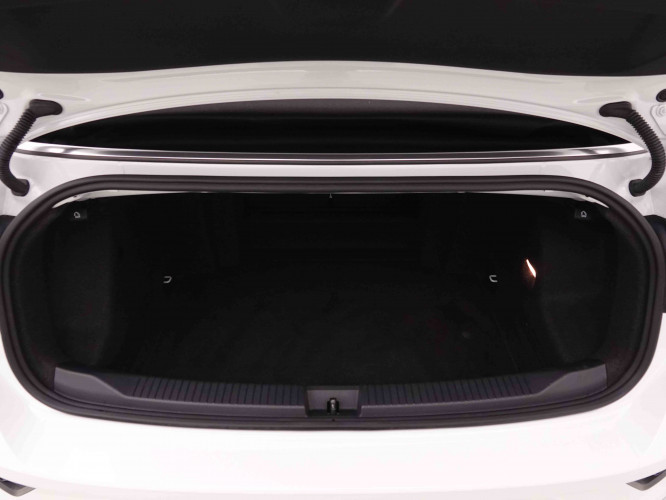 VOLKSWAGEN_VOLKSWAGEN_T_ROC_2548259_9.jpg