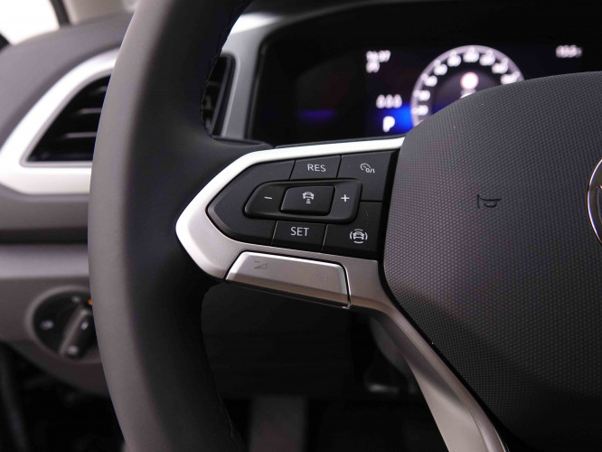VOLKSWAGEN_VOLKSWAGEN_T_ROC_2548318_17.jpg