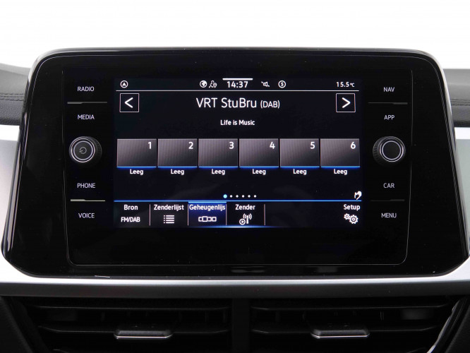VOLKSWAGEN_VOLKSWAGEN_T_ROC_2548319_12.jpg