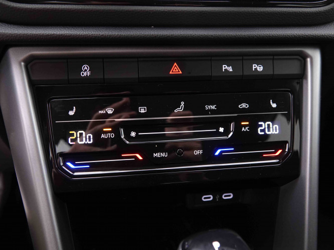 VOLKSWAGEN_VOLKSWAGEN_T_ROC_2548320_15.jpg