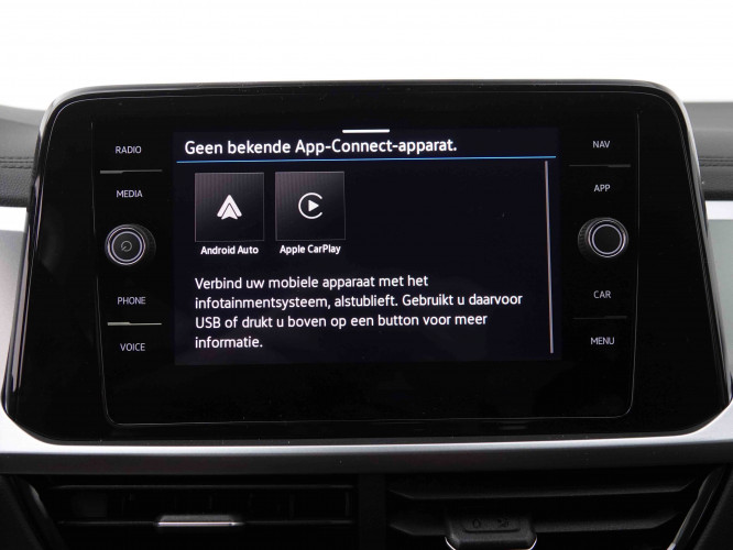 VOLKSWAGEN_VOLKSWAGEN_T_ROC_2548324_11.jpg