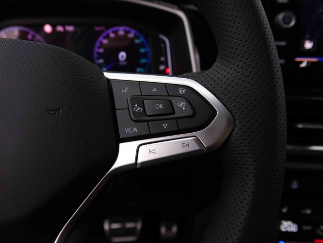 VOLKSWAGEN_VOLKSWAGEN_T_ROC_2548601_18.jpg