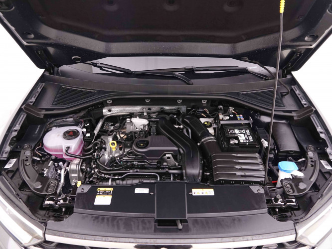 VOLKSWAGEN_VOLKSWAGEN_T_ROC_2548601_22.jpg
