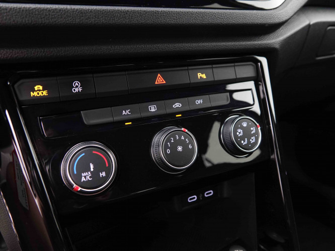VOLKSWAGEN_VOLKSWAGEN_T_ROC_2548773_14.jpg