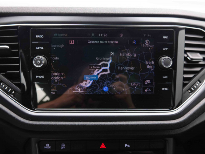 VOLKSWAGEN_VOLKSWAGEN_T_ROC_2549806_15.jpg