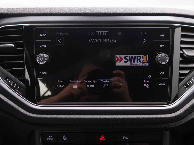 VOLKSWAGEN_VOLKSWAGEN_T_ROC_2549806_16.jpg