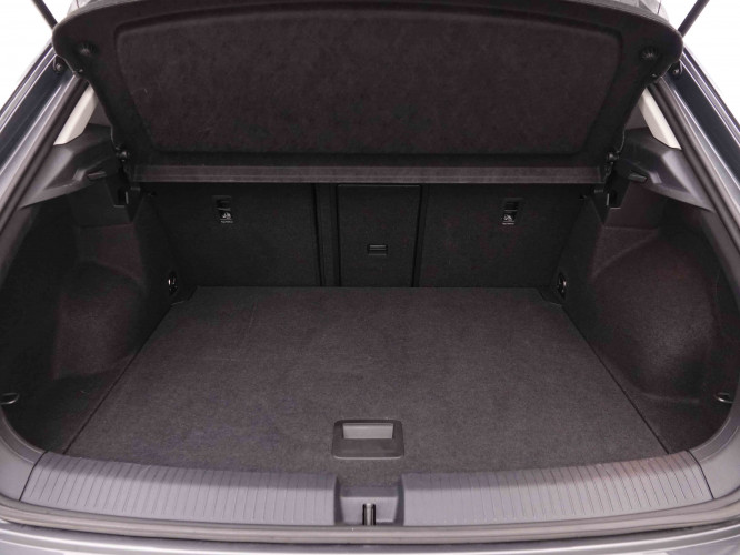 VOLKSWAGEN_VOLKSWAGEN_T_ROC_2550145_5.jpg VOLKSWAGEN_VOLKSWAGEN_T_ROC_2550145_5.jpg