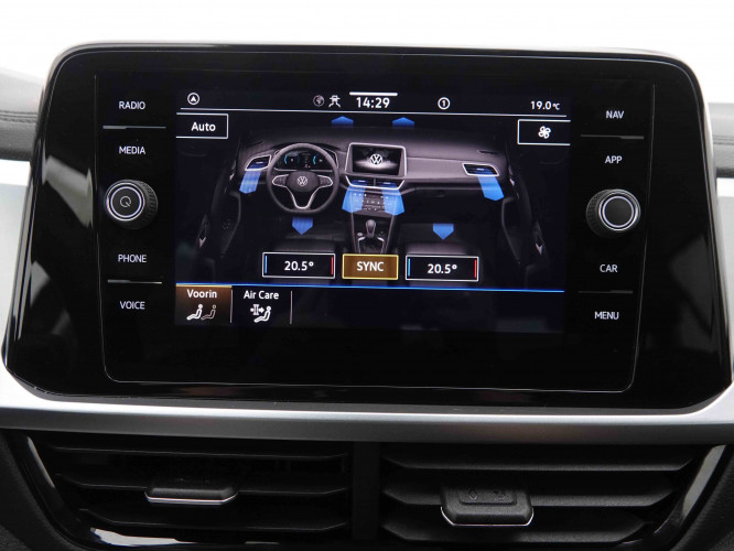 VOLKSWAGEN_VOLKSWAGEN_T_ROC_2550529_12.jpg VOLKSWAGEN_VOLKSWAGEN_T_ROC_2550529_12.jpg