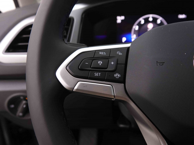 VOLKSWAGEN_VOLKSWAGEN_T_ROC_2550717_16.jpg VOLKSWAGEN_VOLKSWAGEN_T_ROC_2550717_16.jpg