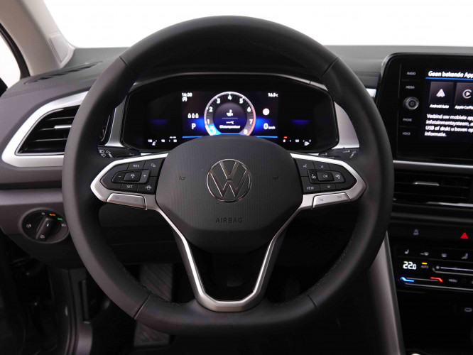 VOLKSWAGEN_VOLKSWAGEN_T_ROC_2550717_35.jpg VOLKSWAGEN_VOLKSWAGEN_T_ROC_2550717_35.jpg