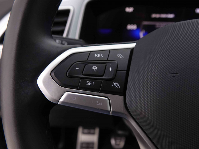 VOLKSWAGEN_VOLKSWAGEN_T_ROC_2550890_15.jpg VOLKSWAGEN_VOLKSWAGEN_T_ROC_2550890_15.jpg