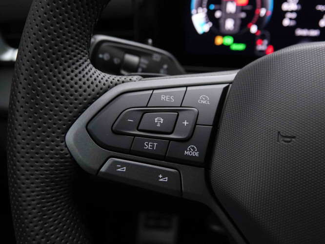 VOLKSWAGEN_VOLKSWAGEN_T_ROC_2652222_20.jpg