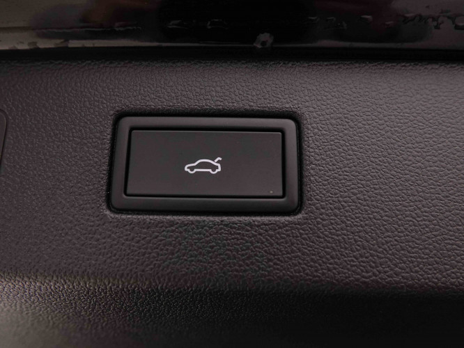 VOLKSWAGEN_VOLKSWAGEN_T_ROC_2652226_6.jpg