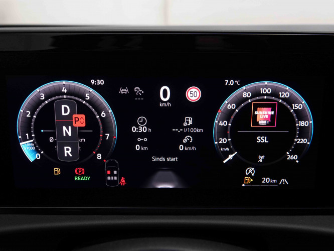 VOLKSWAGEN_VOLKSWAGEN_T_ROC_2652227_17.jpg