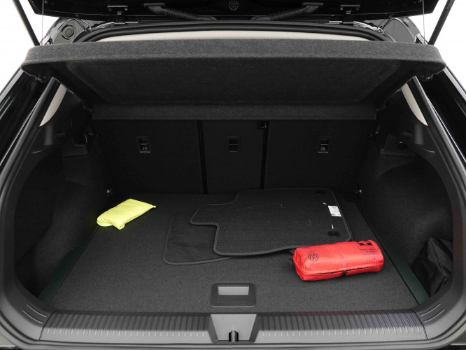 VOLKSWAGEN_VOLKSWAGEN_T_ROC_2653442_5.jpg VOLKSWAGEN_VOLKSWAGEN_T_ROC_2653442_5.jpg
