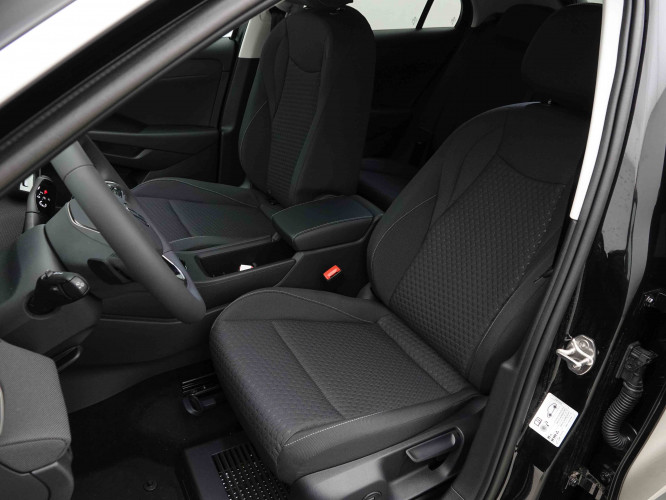VOLKSWAGEN_VOLKSWAGEN_T_ROC_2653445_6.jpg