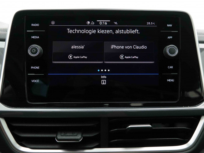 VOLKSWAGEN_VOLKSWAGEN_T_ROC_2653696_11.jpg