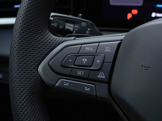 VOLKSWAGEN_VOLKSWAGEN_T_ROC_2655500_20.jpg