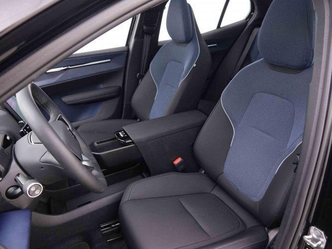VOLVO_VOLVO_EX30_2548418_8.jpg