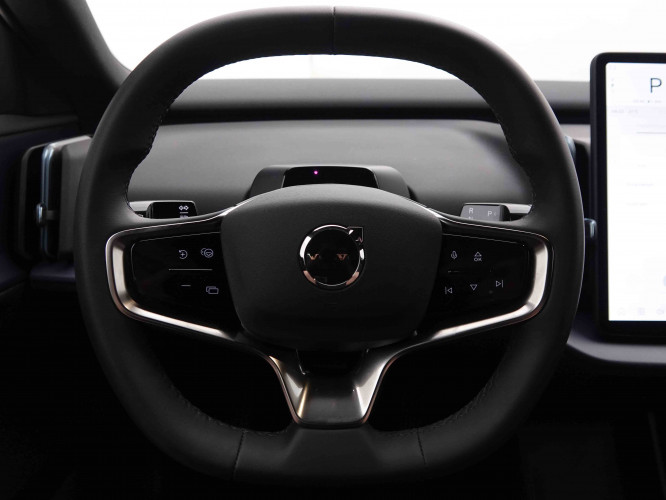VOLVO_VOLVO_EX30_2549883_8.jpg