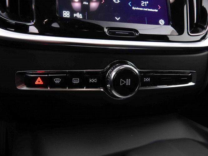 VOLVO_VOLVO_V60_2548577_12.jpg
