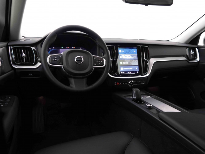 VOLVO_VOLVO_V60_2548577_7.jpg