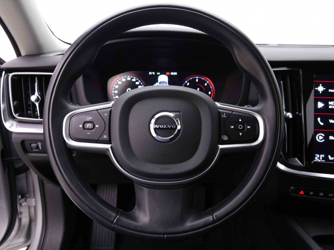 VOLVO_VOLVO_V60_2548995_9.jpg