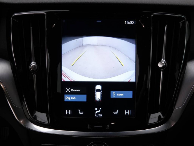 VOLVO_VOLVO_V60_2549423_11.jpg