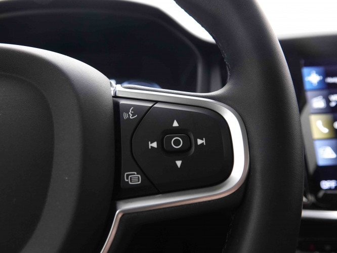 VOLVO_VOLVO_V60_2549902_21.jpg VOLVO_VOLVO_V60_2549902_21.jpg