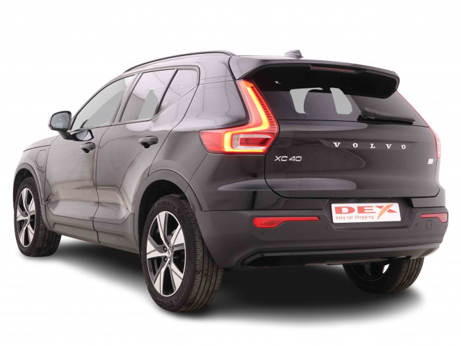 VOLVO_VOLVO_XC40_2548426_3.jpg