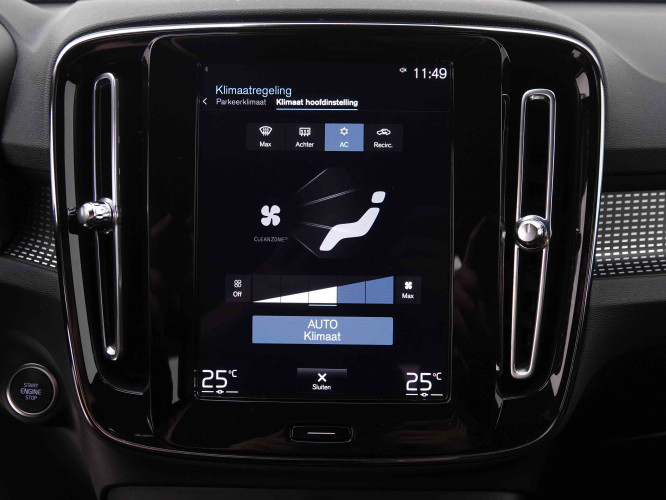 VOLVO_VOLVO_XC40_2548543_13.jpg
