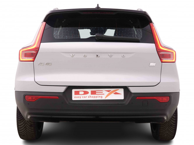 VOLVO_VOLVO_XC40_2548543_4.jpg